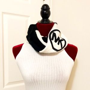 Michael Kors black and white infinity scarf